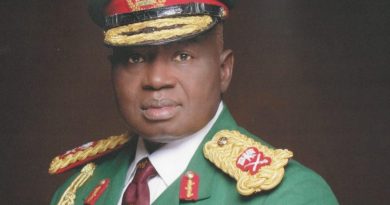 General Suraj Abdurrahman: Chief of the Liberian Armed Forces [2007-2014] 6
