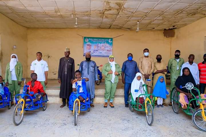 Abusite Corper Donates 12 Wheel Chairs to Physically Challenged Students