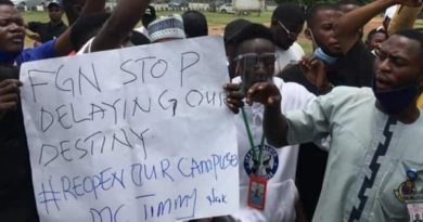 Students protest in Abuja, vow to shutdown Nigeria over continued closure of schools 5