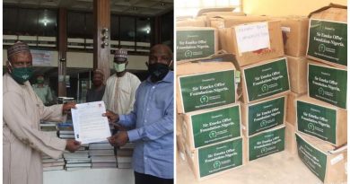 Foundation donates 60 cartons of books to ABU Zaria 6