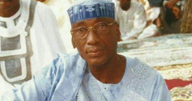 Late Alhaji Gidado Idris: One of Nigeria's most distinguished civil servants. 6