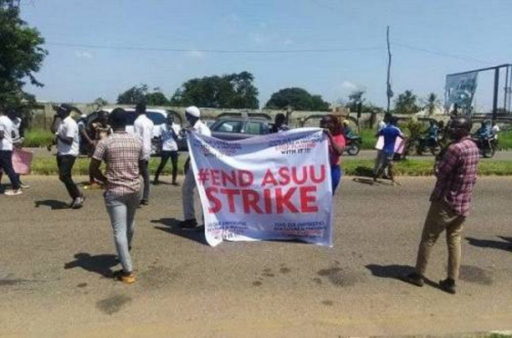 University students barricade highways: End ASUU Strike