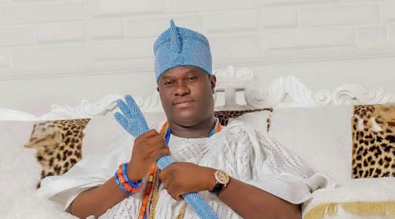 Ooni Sets Up Trust Fund to Pay tuition fees for 5 million university students 1 Ooni Sets Up Trust Fund to Pay tuition fees for 5 million university students 1