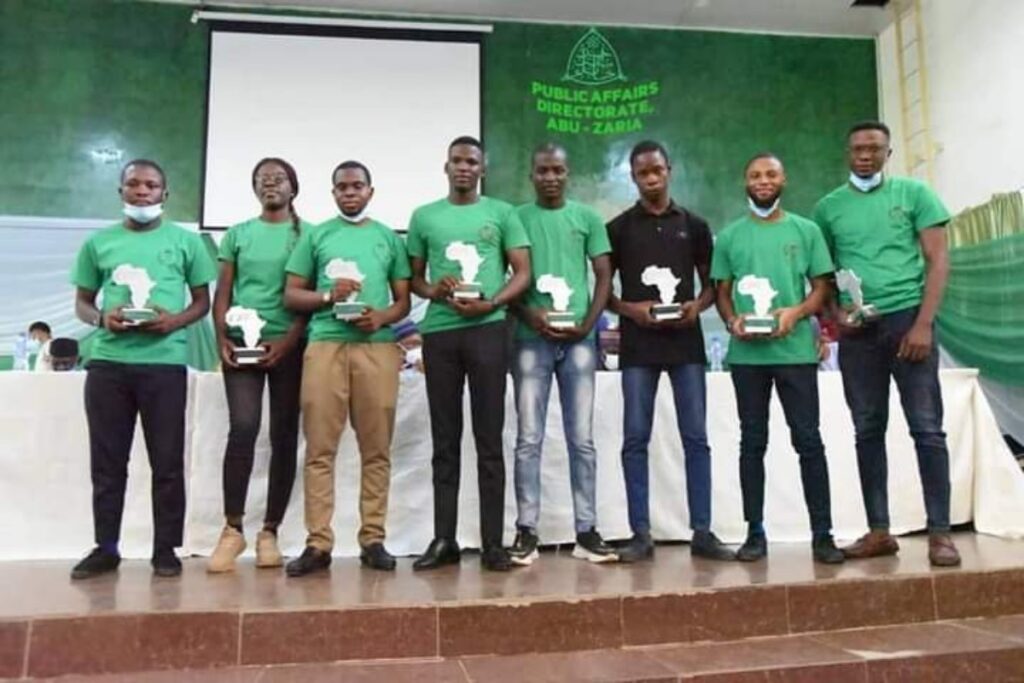Six ABU students get prizes for winning Huawei ICT Competition