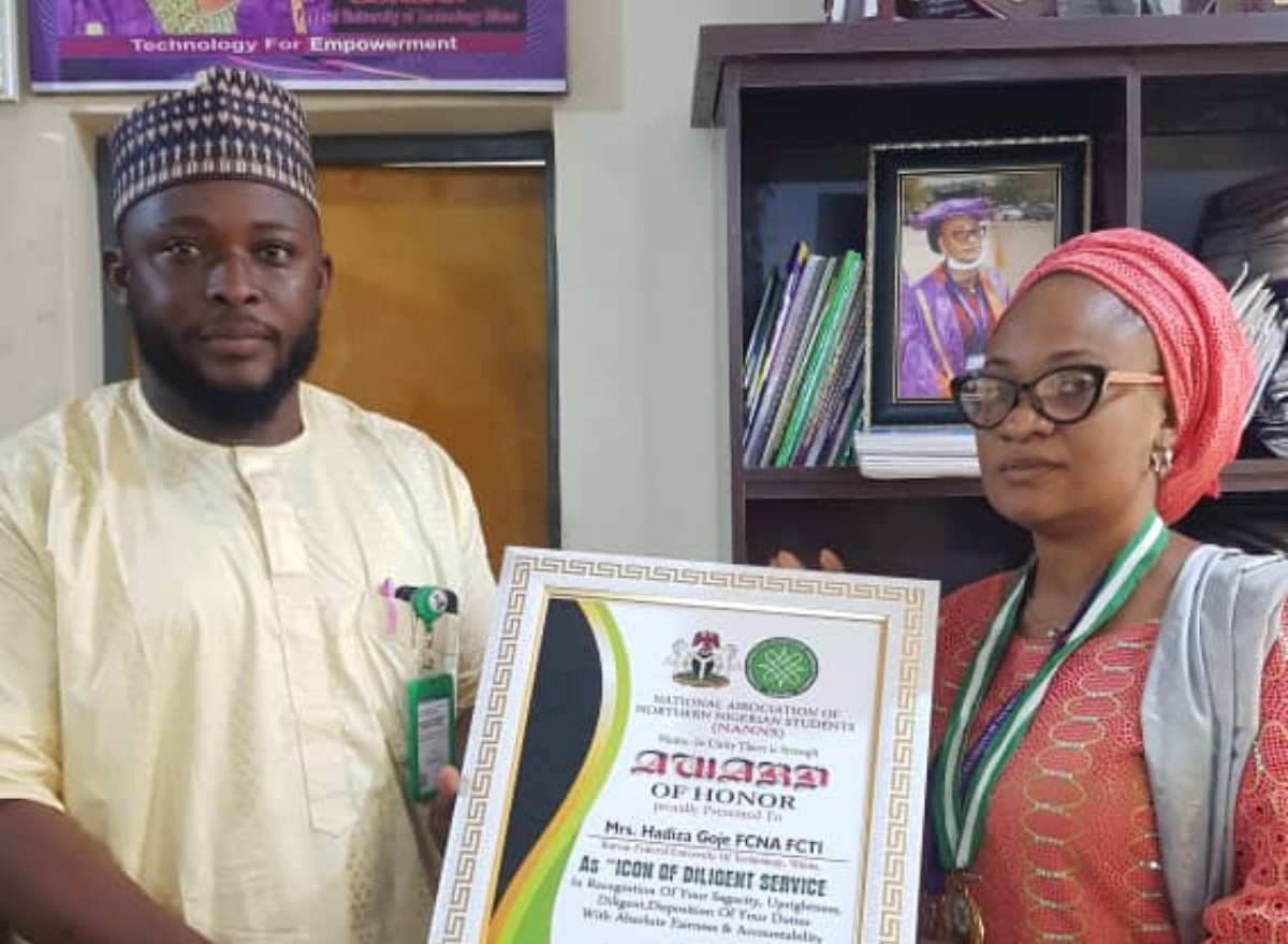 ABU ALUMNA, MRS GOJE BAGS AWARD OF EXCELLENCE 5